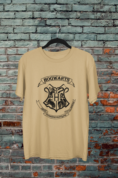 Hogwarts Black Logo T-Shirt - Regular fit