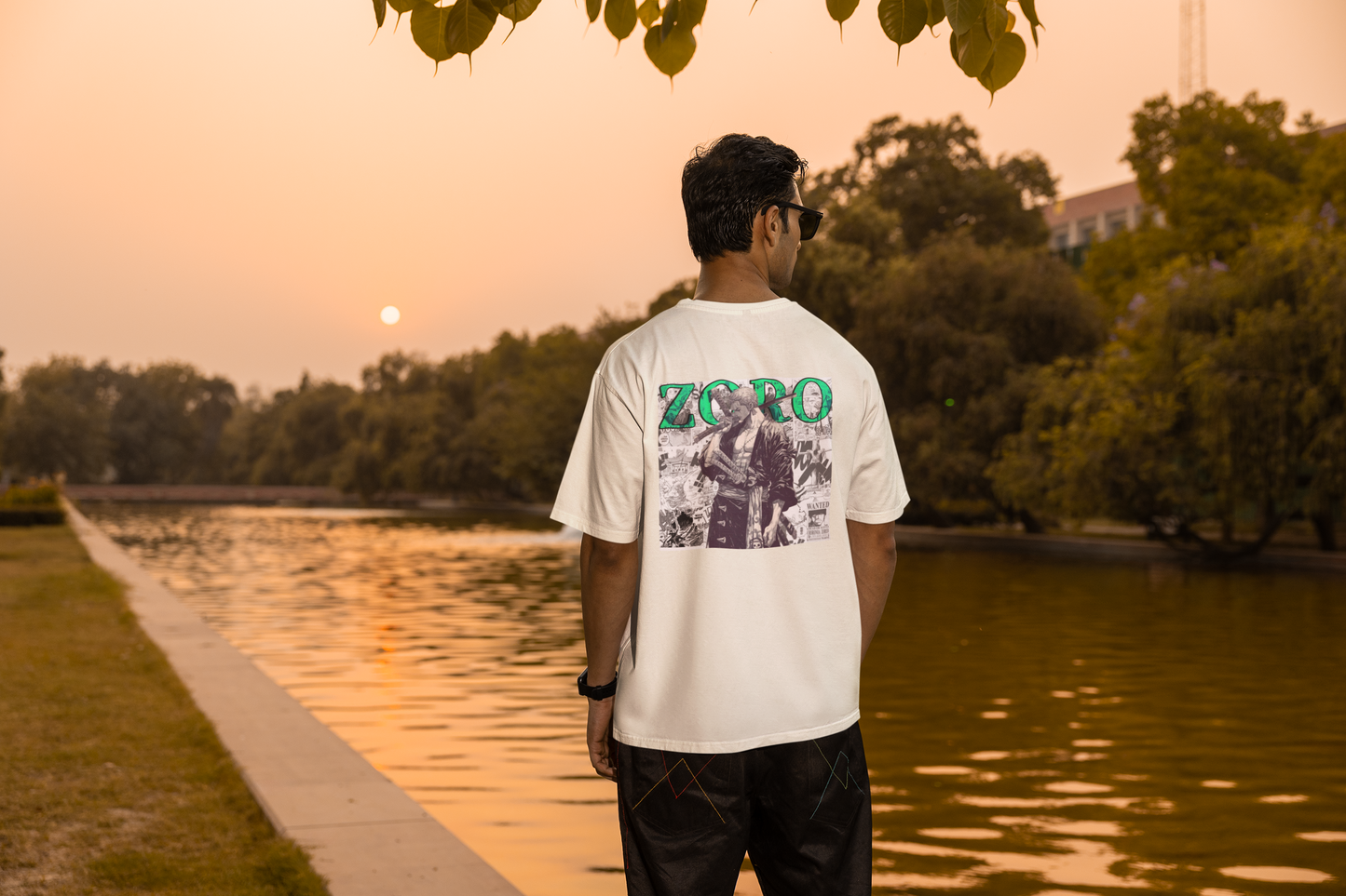 Roronoa Zoro Graphic Oversized T-Shirt - Unisex