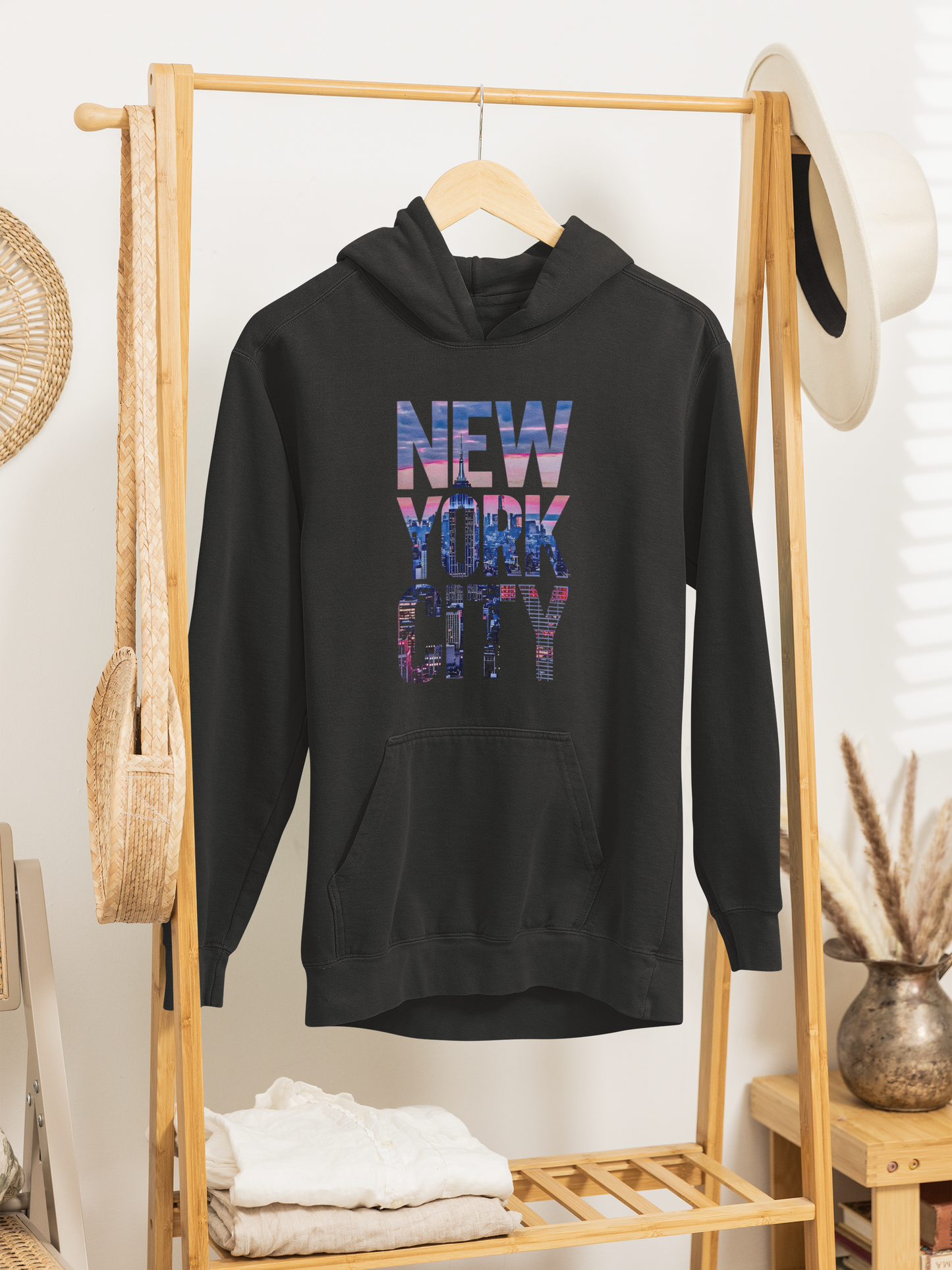 New York City Black Pullover Hoodie - Unisex